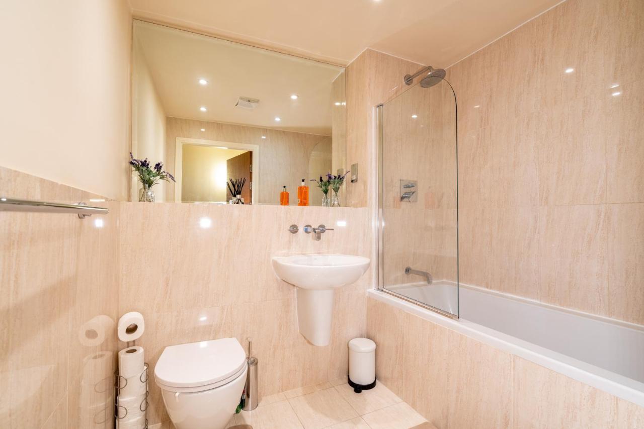 Avril Serviced Apartment Birmingham Exteriör bild