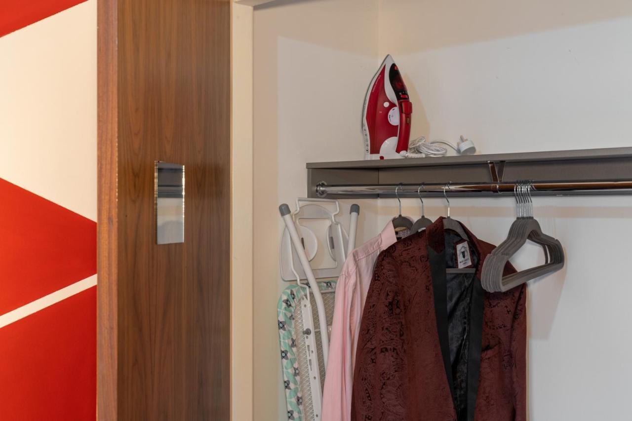 Avril Serviced Apartment Birmingham Exteriör bild